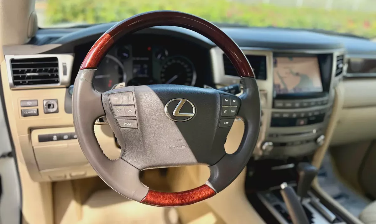 2013 Lexus LX570 | G.C.C Spec | First Owner-11-11