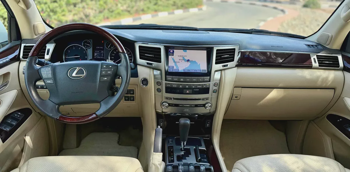 2013 Lexus LX570 | G.C.C Spec | First Owner-12-12
