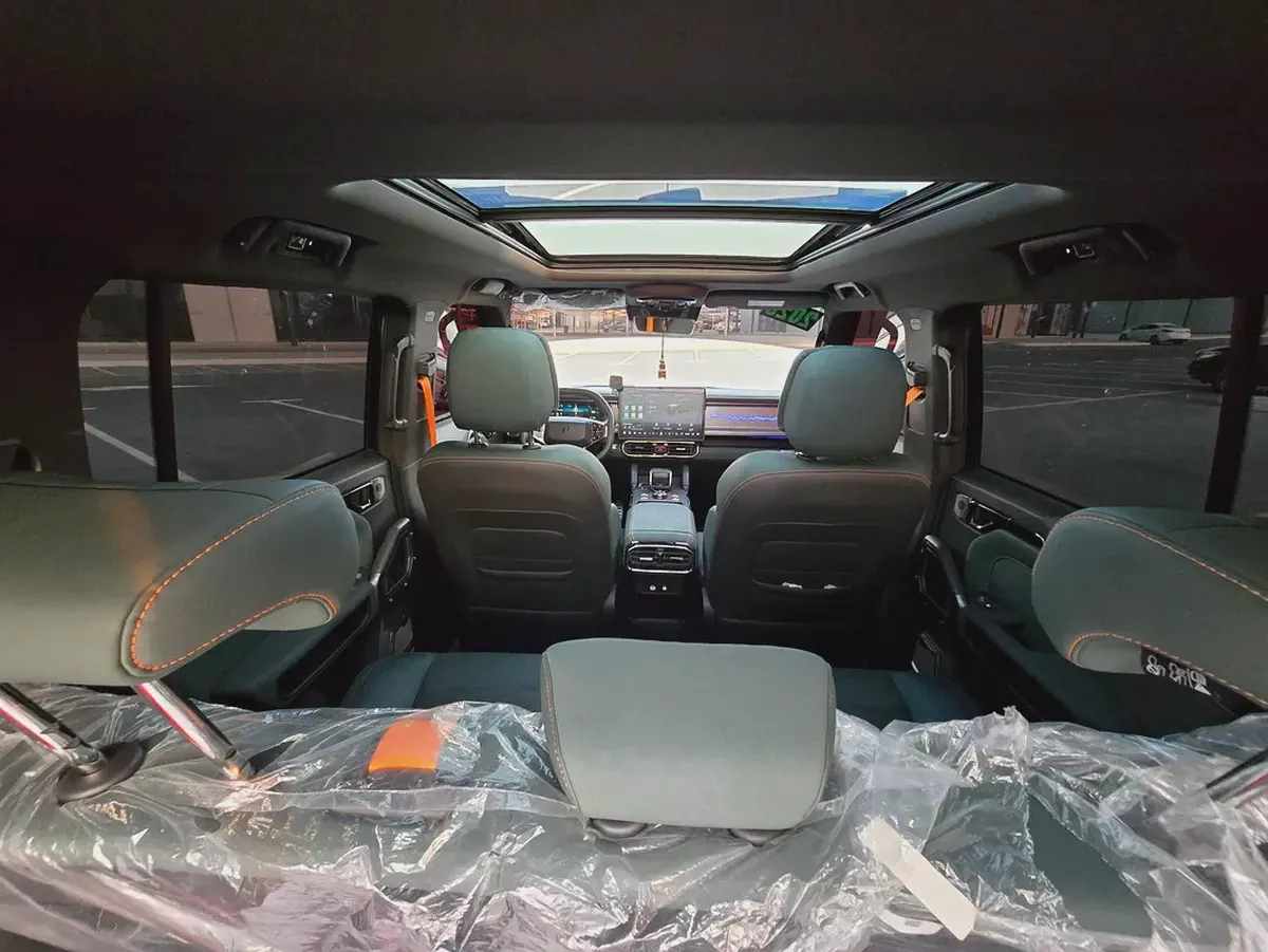 Jetour T2 2025 Luxury Plus GCC Specs-10-10