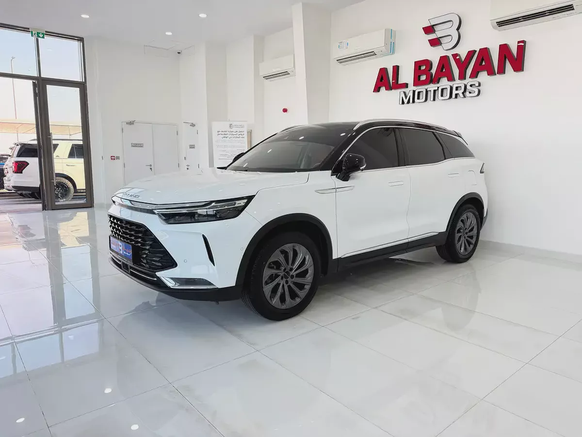 بايك X7  بريميوم ابيض / زعفراني 2022 (خليجي)-1-1