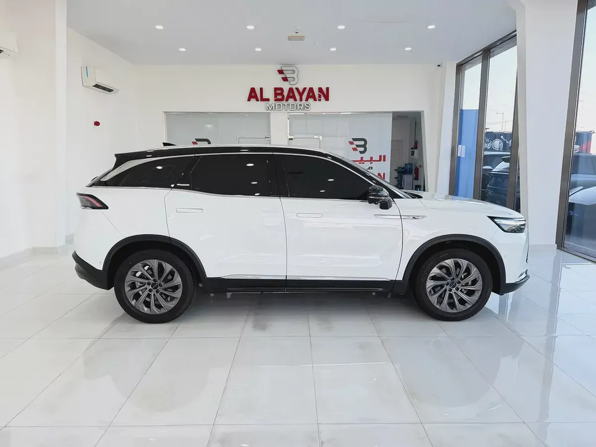 بايك X7  بريميوم ابيض / زعفراني 2022 (خليجي)-6-6