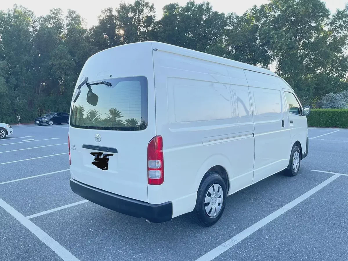 Toyota Hiace Hairof Delivery Van 2018-2-2