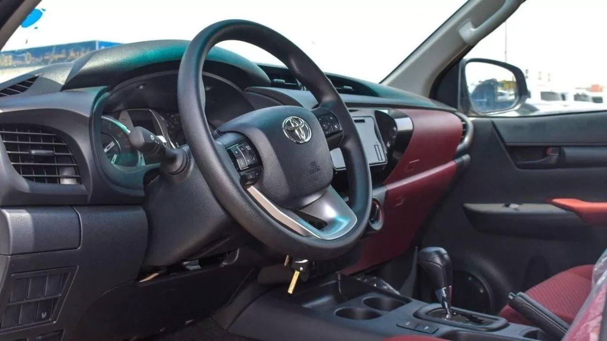 Toyota Hilux SGLX HILUX 2.7L AT-10-0