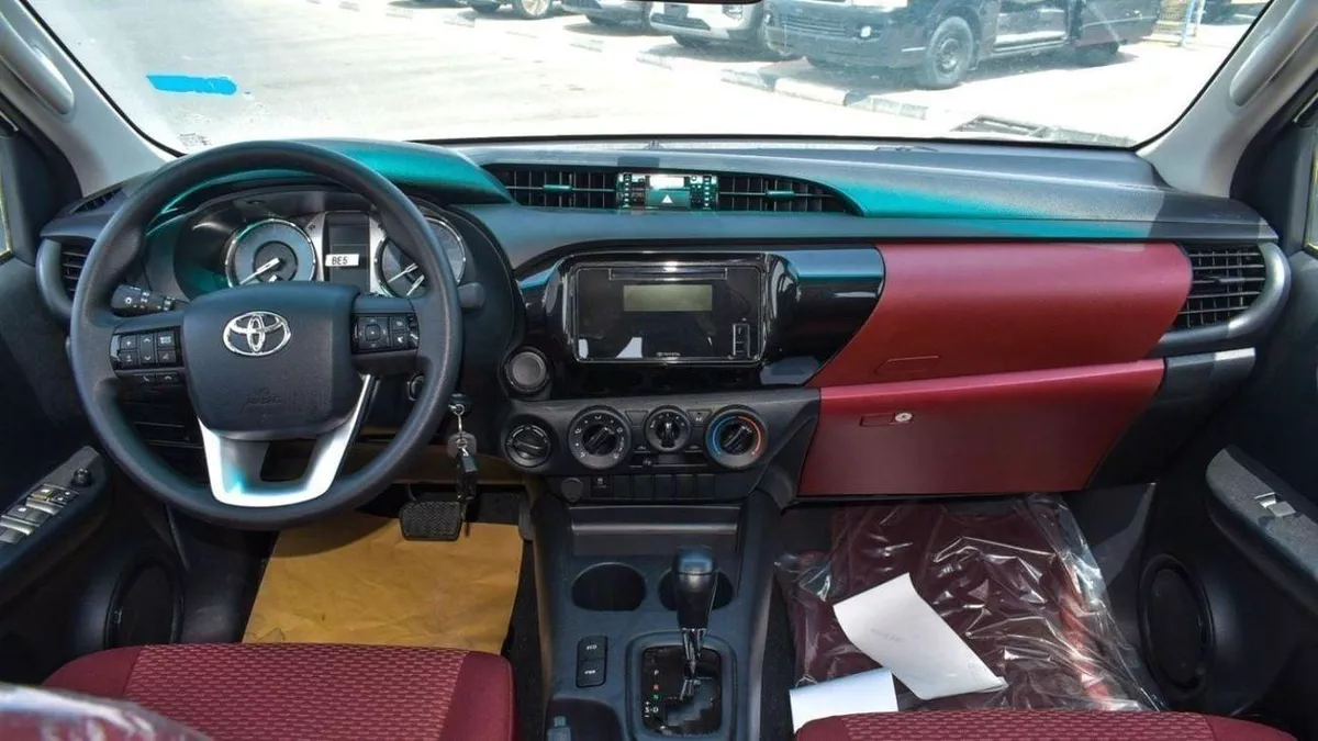 Toyota Hilux SGLX HILUX 2.7L AT-8-0