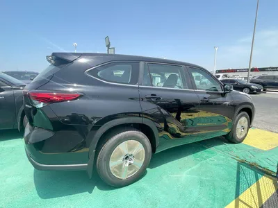New 2023 Toyota Highlander-2