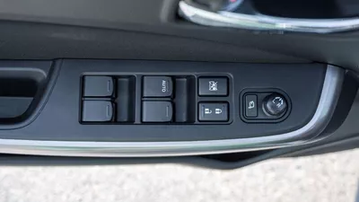 Suzuki Swift GLX 1.2P AT MY2024-9