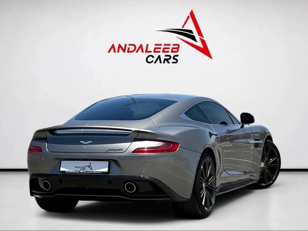 ASTON MARTIN VANQUISH | V12 | 2014 | GCC SPECS