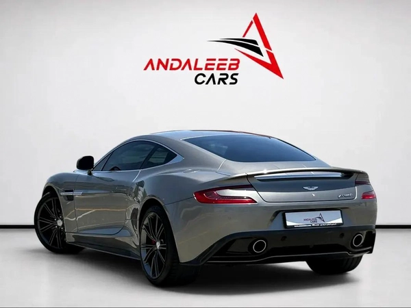 ASTON MARTIN VANQUISH | V12 | 2014 | GCC SPECS