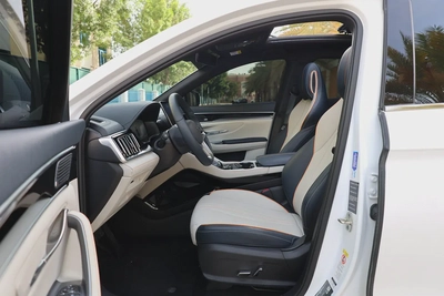 YD SONG PLUS PREMIUBM - 6YRS WARRANTY / 45,000 KM SERVICE - 8YRS BATTERY WARRANTY - GCC SPECS --10