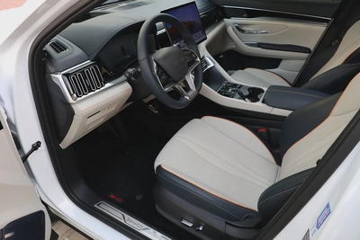 YD SONG PLUS PREMIUBM - 6YRS WARRANTY / 45,000 KM SERVICE - 8YRS BATTERY WARRANTY - GCC SPECS --11