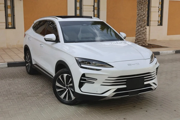 YD SONG PLUS PREMIUBM - 6YRS WARRANTY / 45,000 KM SERVICE - 8YRS BATTERY WARRANTY - GCC SPECS -