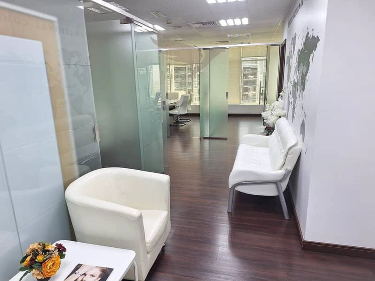 Fully Fitted Office Space in The Regal Tower-5-5