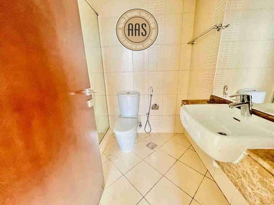 Close to Pound Park!! Spacious 3BR Ready to Move !! ALL FACILITIES-11