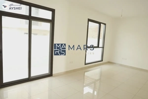 Stunning Home with Modern Features– Your Dream Awaits!