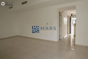 Stunning Home with Modern Features– Your Dream Awaits!