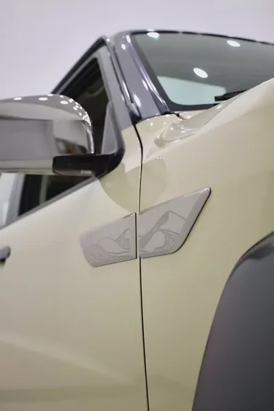 NISSAN PATROL SUPER SAFARI GCC LEGEND EDITION - VTC 4800 - FULLY LOADED IN SPECIAL SAND BEIGE-6