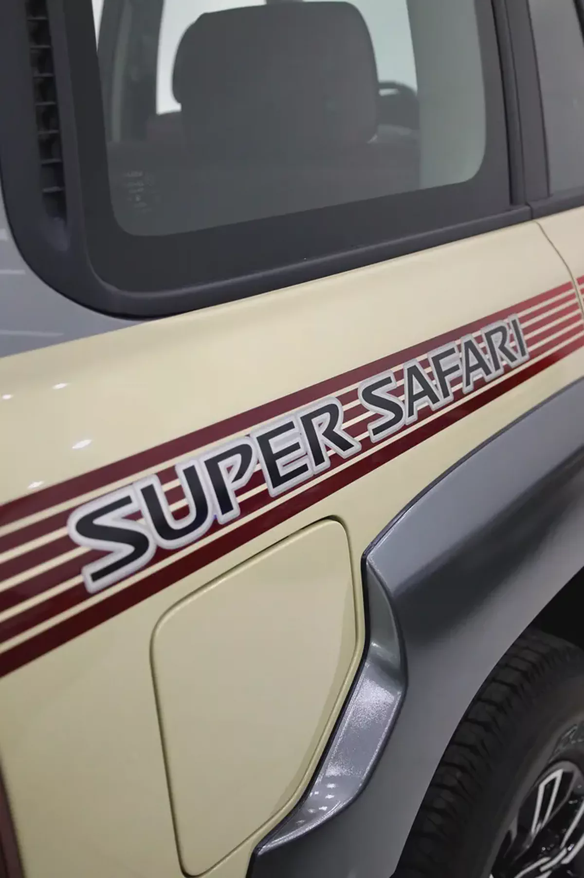 NISSAN PATROL SUPER SAFARI GCC LEGEND EDITION - VTC 4800 - FULLY LOADED IN SPECIAL SAND BEIGE-14-14