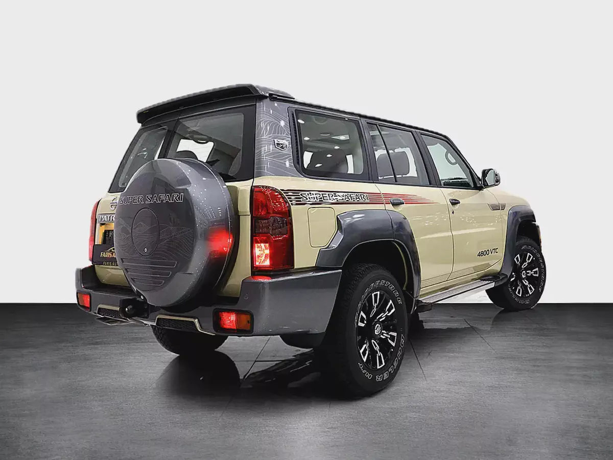 NISSAN PATROL SUPER SAFARI GCC LEGEND EDITION - VTC 4800 - FULLY LOADED IN SPECIAL SAND BEIGE-3-3
