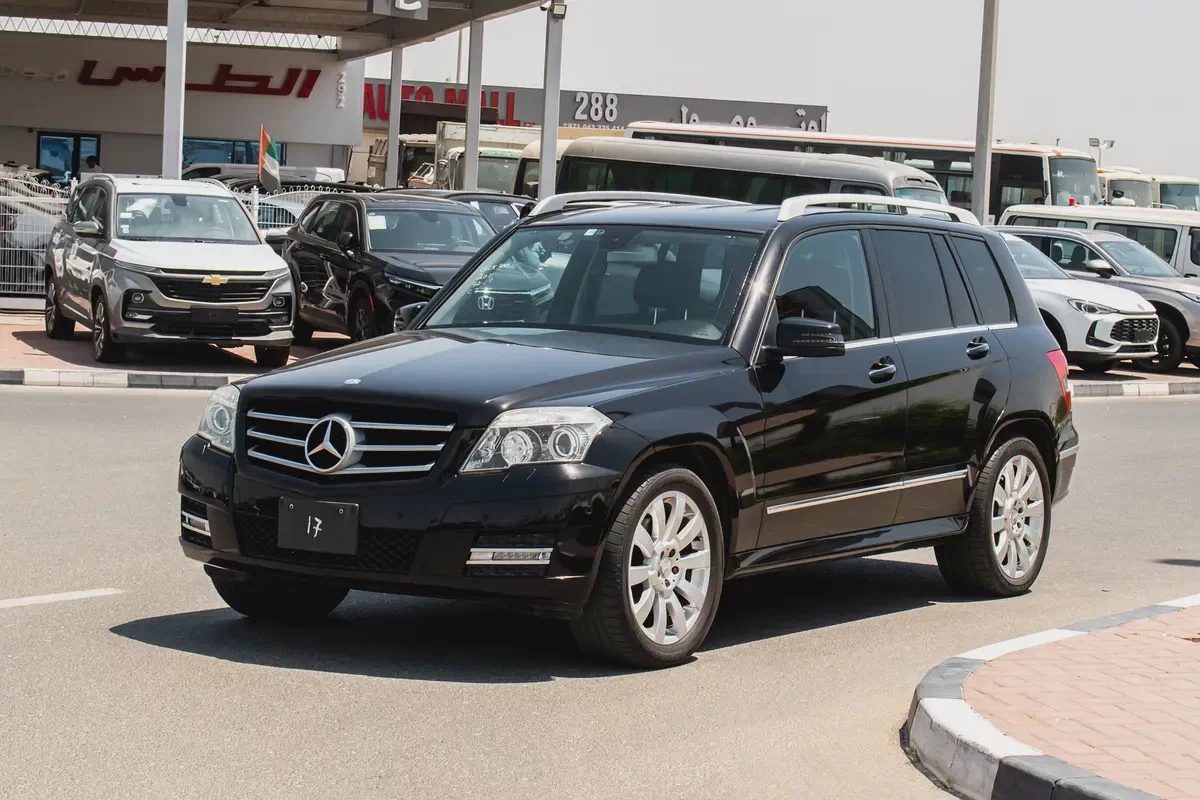 2011 - BENZ GLK300 - IMMACULATE CONDITION - ONLY 92,000 KM DONE-2-2