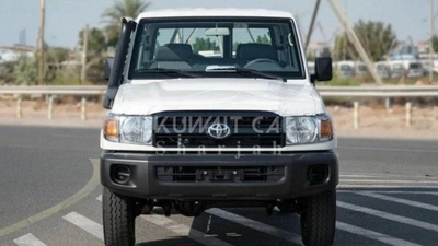 Toyota Land Cruiser 70 5 DOOR 4.2D 2023-1