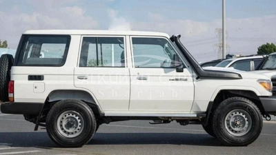 Toyota Land Cruiser 70 5 DOOR 4.2D 2023-5