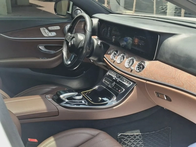2017 Mercedes-Benz E-Class E 300 | Premium Package | Luxury Sedan-11