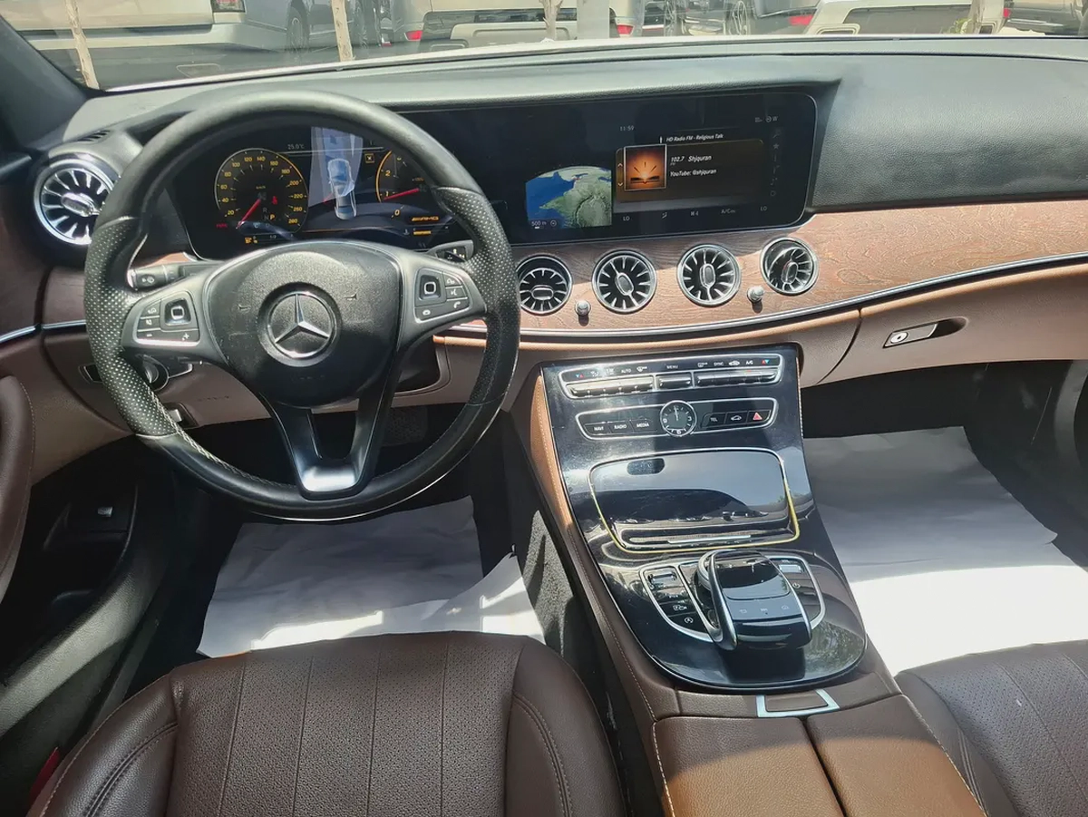 2017 Mercedes-Benz E-Class E 300 | Premium Package | Luxury Sedan-7-7