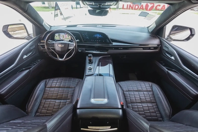 Cadillac Escalade-19