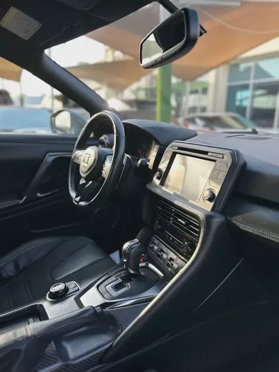2017 Nissan GT-R Premium | Canadian Specs | Immaculate Condition-8
