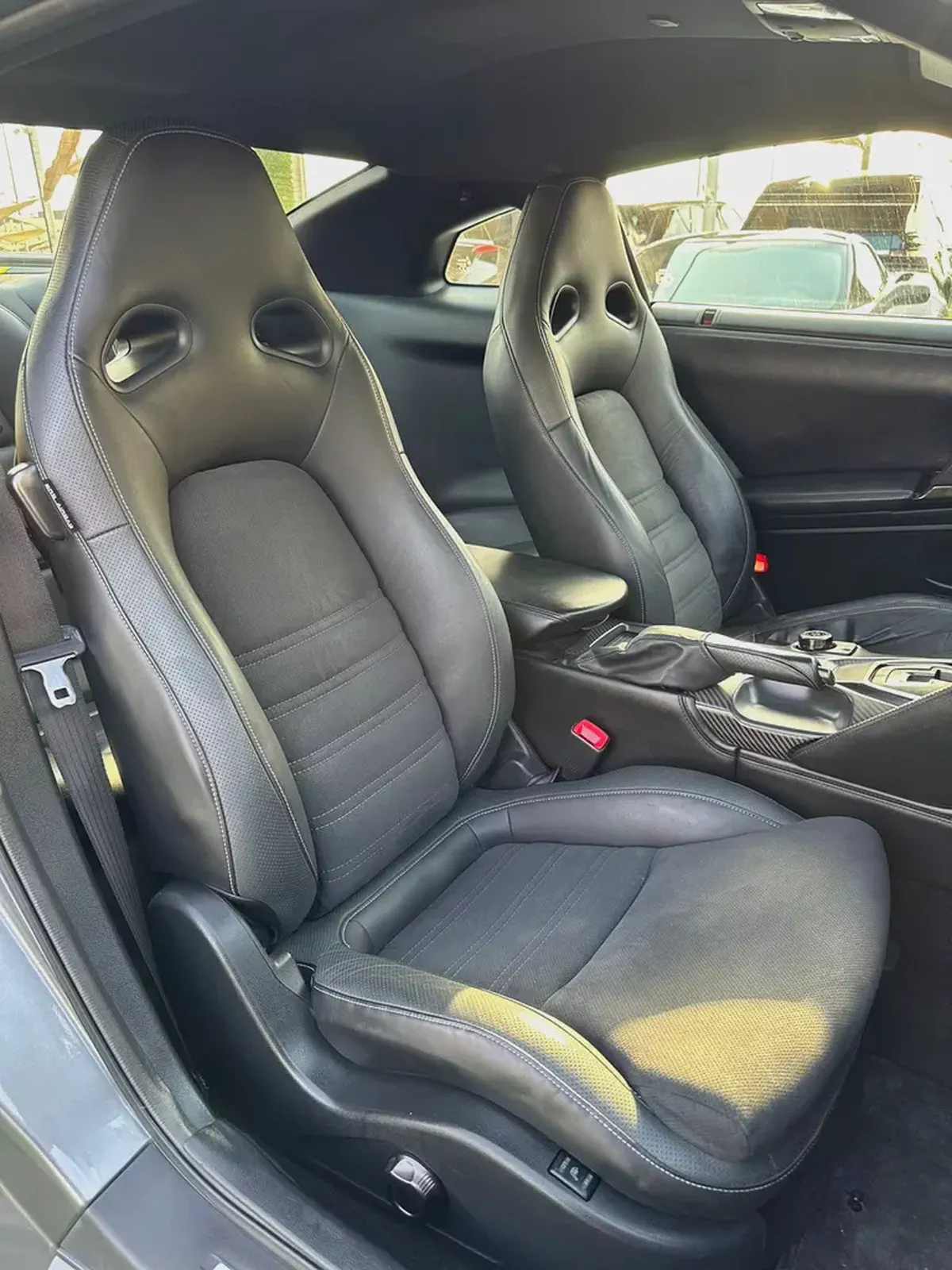 2017 Nissan GT-R Premium | Canadian Specs | Immaculate Condition-9-9