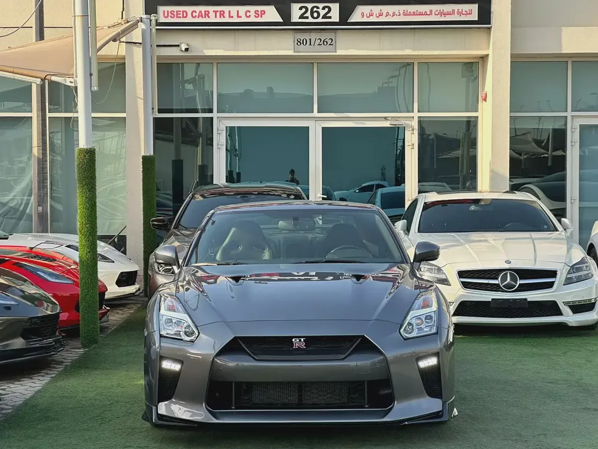 2017 Nissan GT-R Premium | Canadian Specs | Immaculate Condition-2-2
