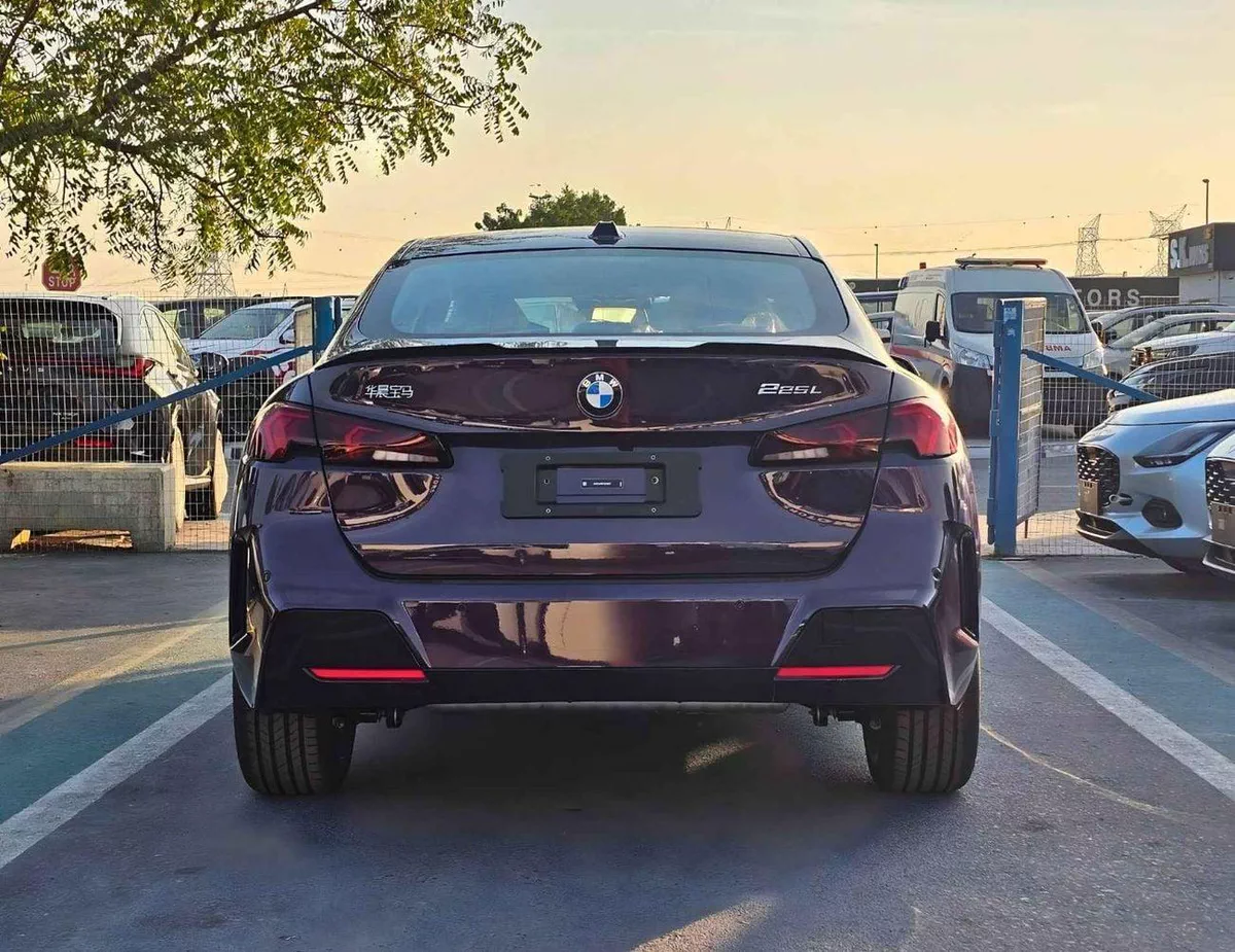 BMW 225i Active Tourer M SPORT NIGHT PACKAGE || 2.0L PETROL A/T / PANORAMIC ROOF / LETAHER WITH POWER SEATS (CODE#BMWMS225)-3-0