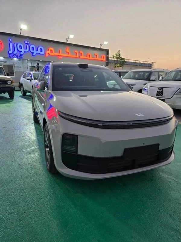 Li Auto L7 Li AUTO L6 4WD 2024
