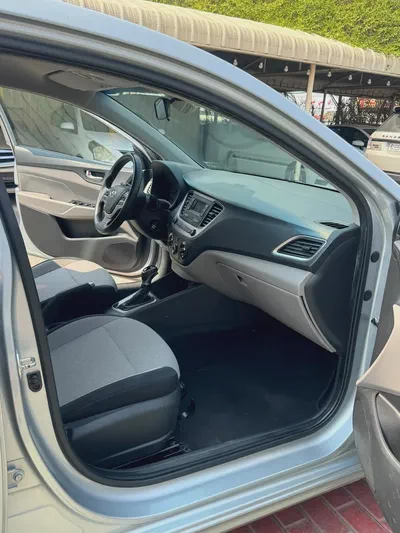 Hyundai Accent GLS 2020 GCC Specs in Excellent Condition-9