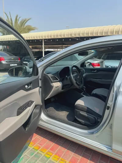 Hyundai Accent GLS 2020 GCC Specs in Excellent Condition-7