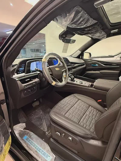 2024 Cadillac Escalade V - GCC Specs - Brand New-11