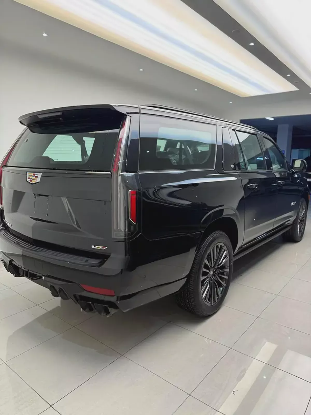2024 Cadillac Escalade V - GCC Specs - Brand New-4-4