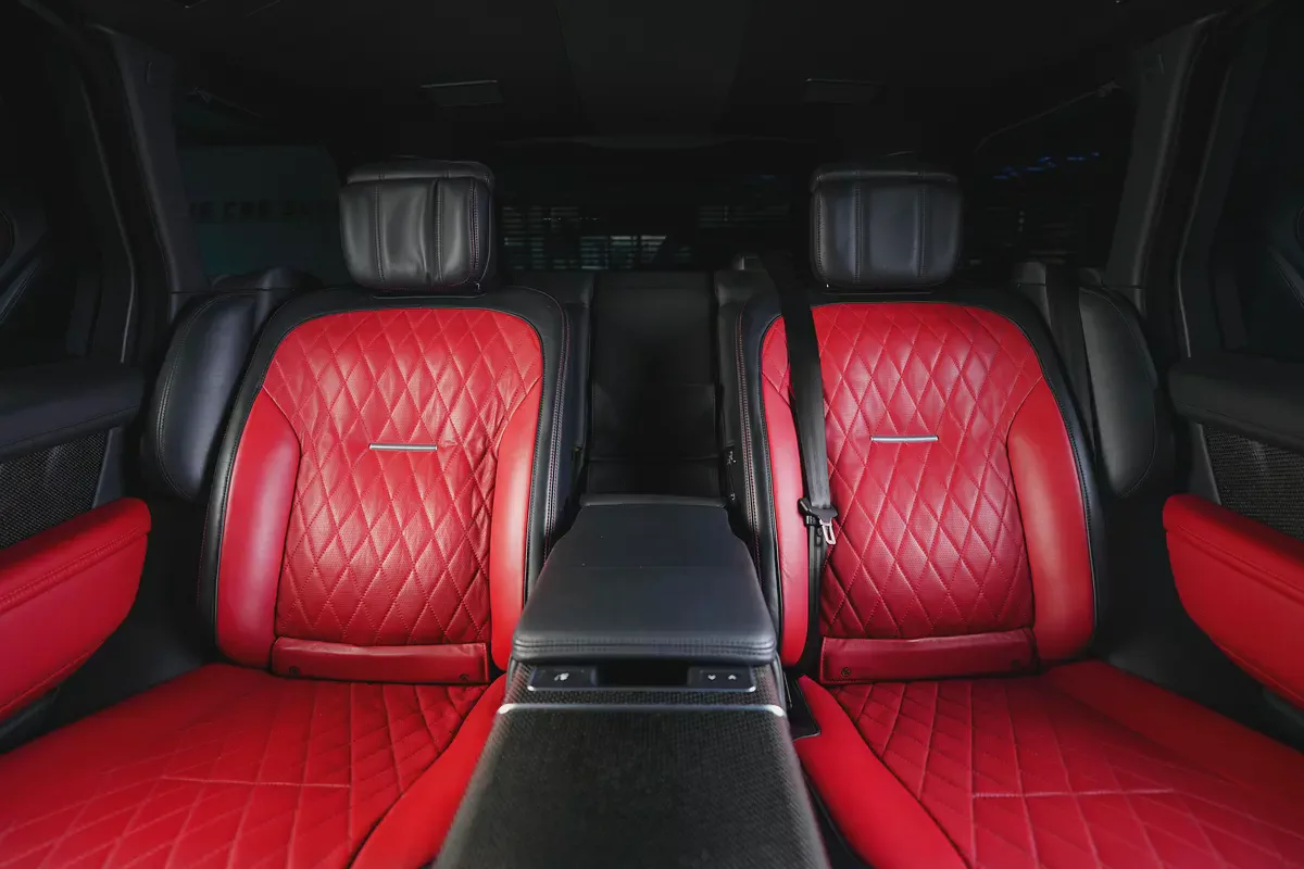 Range Rover Vogue SV Autobiography-High Specifications-Rare Car-Excellent condition-18-18