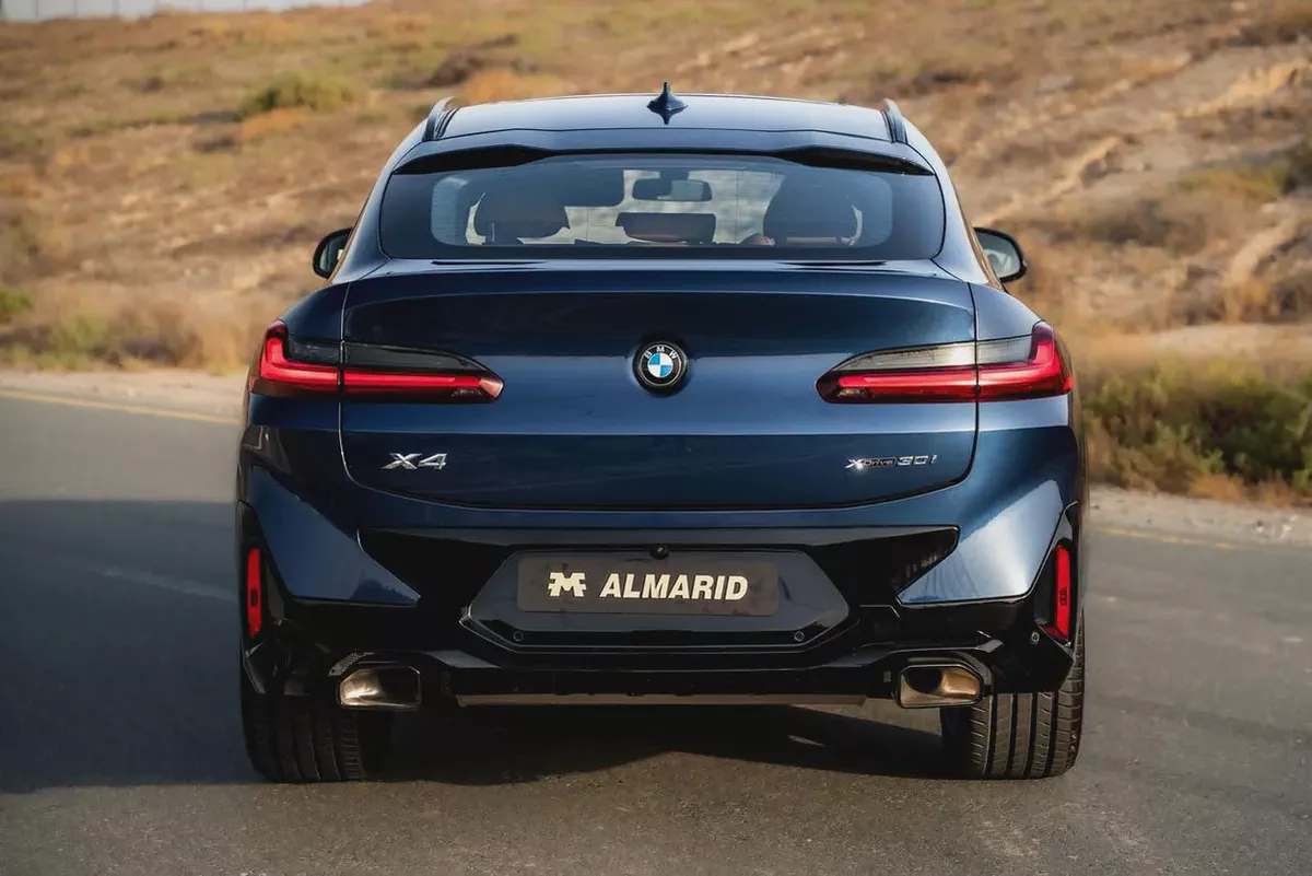 BMW X4 xDrive30i M Sport Premium – 2025 | GCC | Only 3,497 KM | 2 Years Warranty | AED 199,000-2-2
