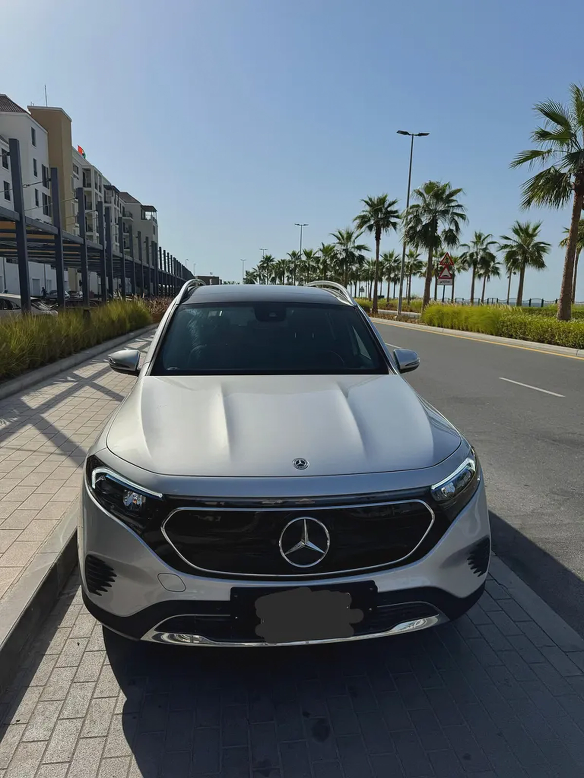 Mercedes-Benz EQB 350 4MATIC Pay 49000 and Get the Car remaining within 3 years-4-4
