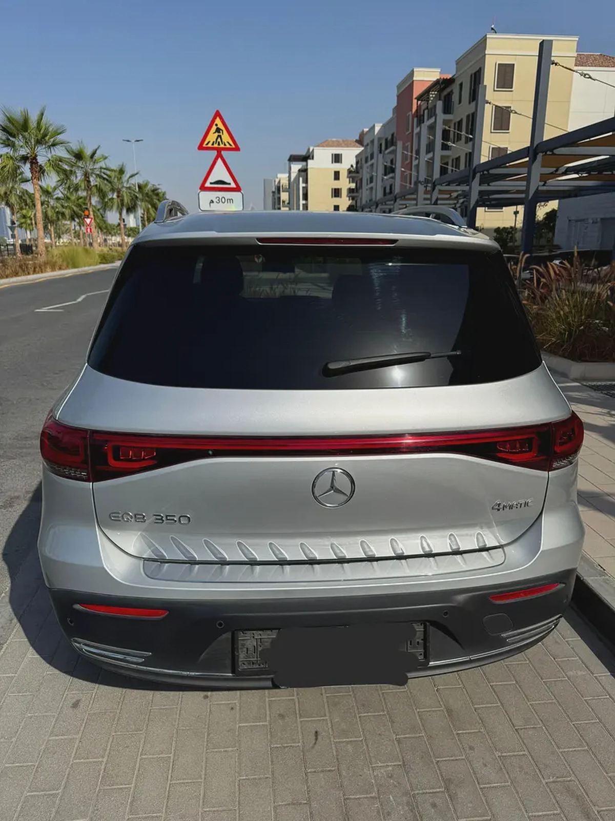 Mercedes-Benz EQB 350 4MATIC Pay 49000 and Get the Car remaining within 3 years-6-6