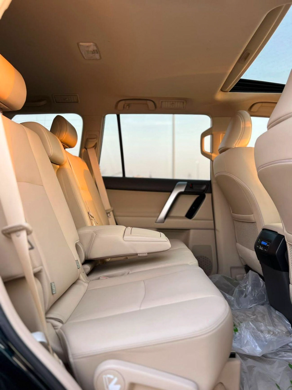 Toyota Prado TX-L 2022 Toyota Prado TXL Full Option 4.0L V6 - AWD 4x4 - Electric Seat - Rear CAM & Sensors - Cool-17-0