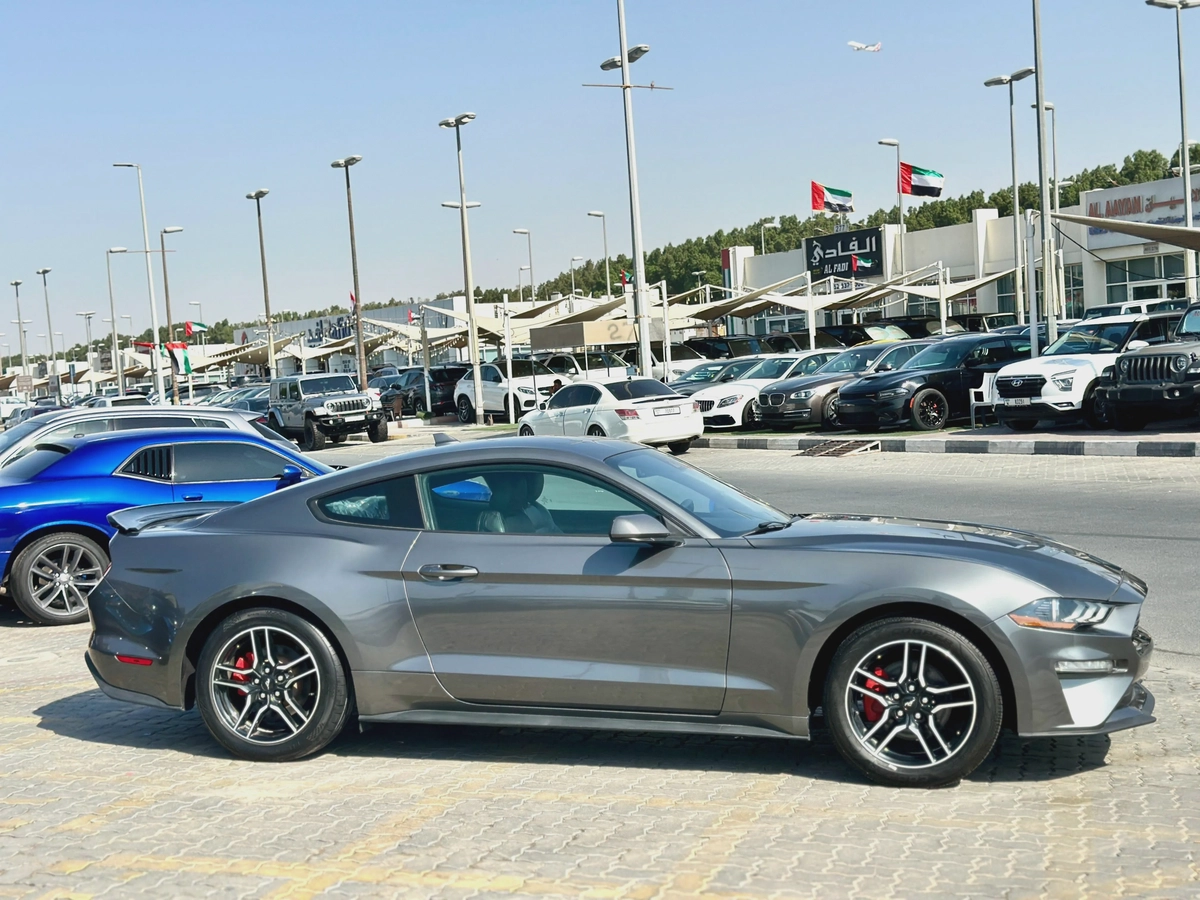 2022 Ford Mustang Ecoboost-5-5