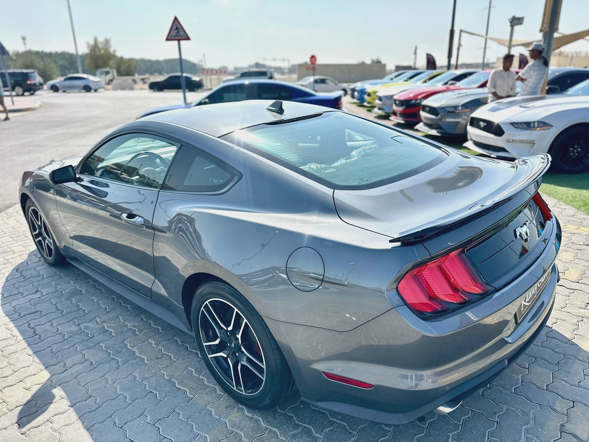 2022 Ford Mustang Ecoboost-1-1