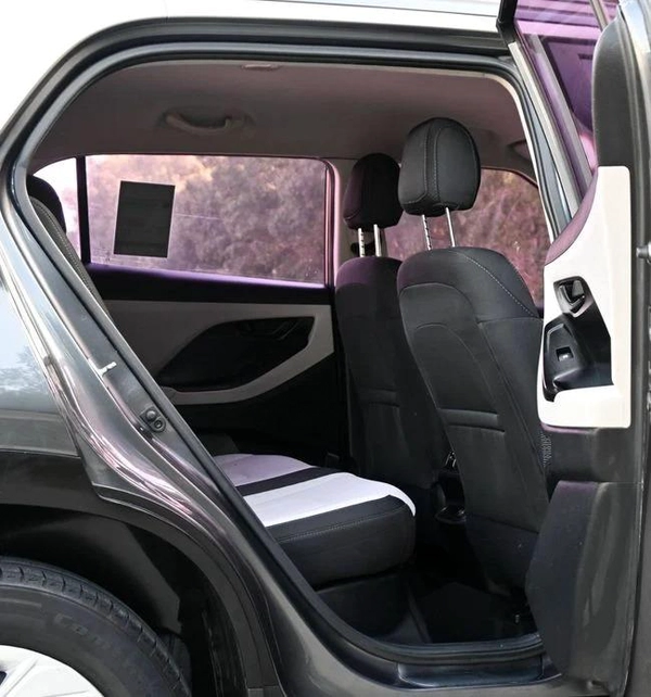 Hyundai Creta Hyundai Creta | 1.5 L | 2022 | GCC | Accident-Free | In Excellent Condition | 739 P.M