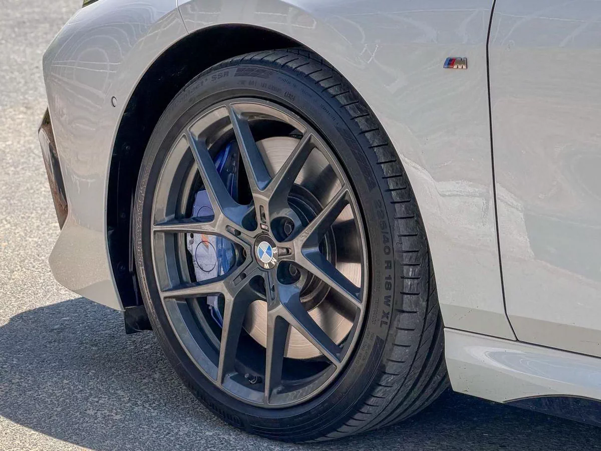 BMW M235i -19-0