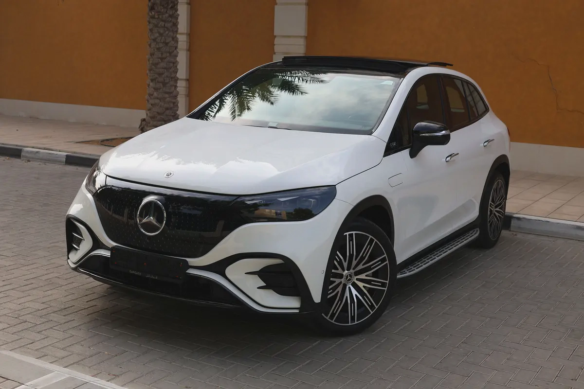 Mercedes-Benz EQE 350 4MATIC 2024 -500km- GCC Specs - Pristine Condition-1-1