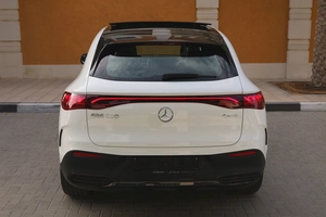 Mercedes-Benz EQE 350 4MATIC 2024 -500km- GCC Specs - Pristine Condition