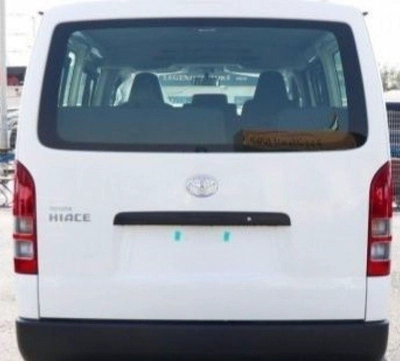 Toyota Hiace DLS - STD ROOF Toyota hiace 2.5L MY2025 diesel standard roof for export only-4