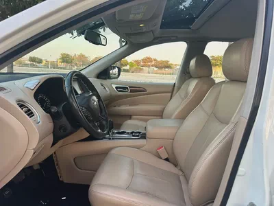 Nissan Pathfinder SV 2019 - GCC Specs - Perfect Family SUV-11